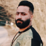 دانلود آهنگ امه منطقه جنگه همش تیرو تفنگه با داراب موزیک 1403 امه منطقه جنگه