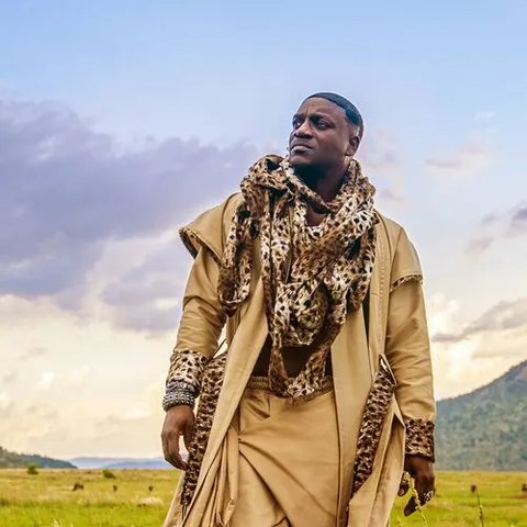 دانلود آهنگ Loco از Akon Loco