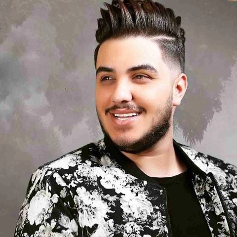 دانلود آهنگ صد سال نوری (ریمیکس دی جی اشکان آریا) از آرون افشار صد سال نوری (ریمیکس دی جی اشکان آریا)