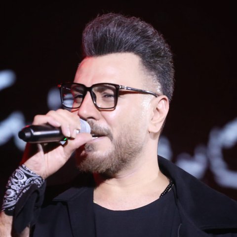دانلود آهنگ بزن تار که امشب دلم از دنیا گرفته از گرشا رضایی بزن تار که امشب دلم از دنیا گرفته