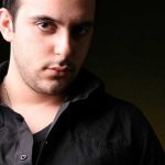 رو درو دیوار این شهر