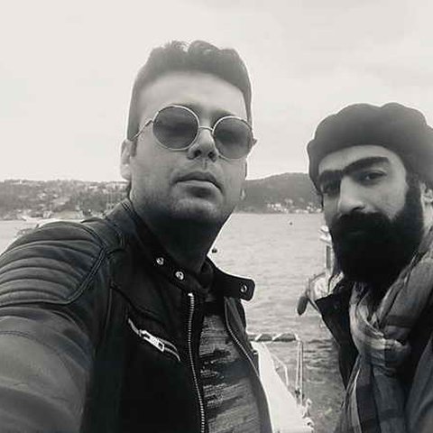 دم صبح چشا سرخ