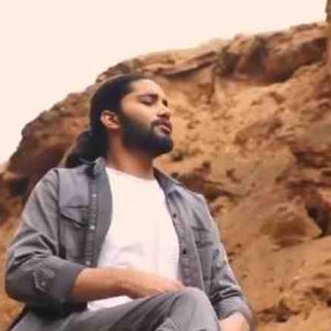 الف هیچ جای دنیا