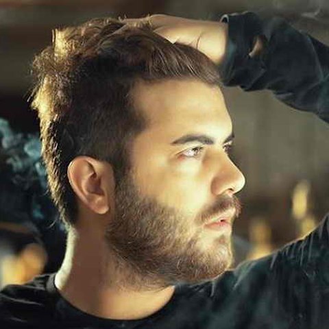 دانلود آهنگ دلم عشق لازمه از مصطفی یگانه دلم عشق لازمه