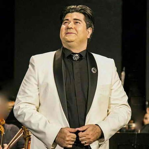 وطنم ای شکوه پابرجا