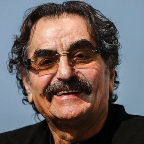 تفنگ دسته نقرم رو فروختم